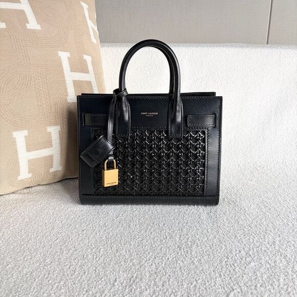 Saint Laurent Women Pre-Loved Bag Very Good Condition - Picture 2 of 9